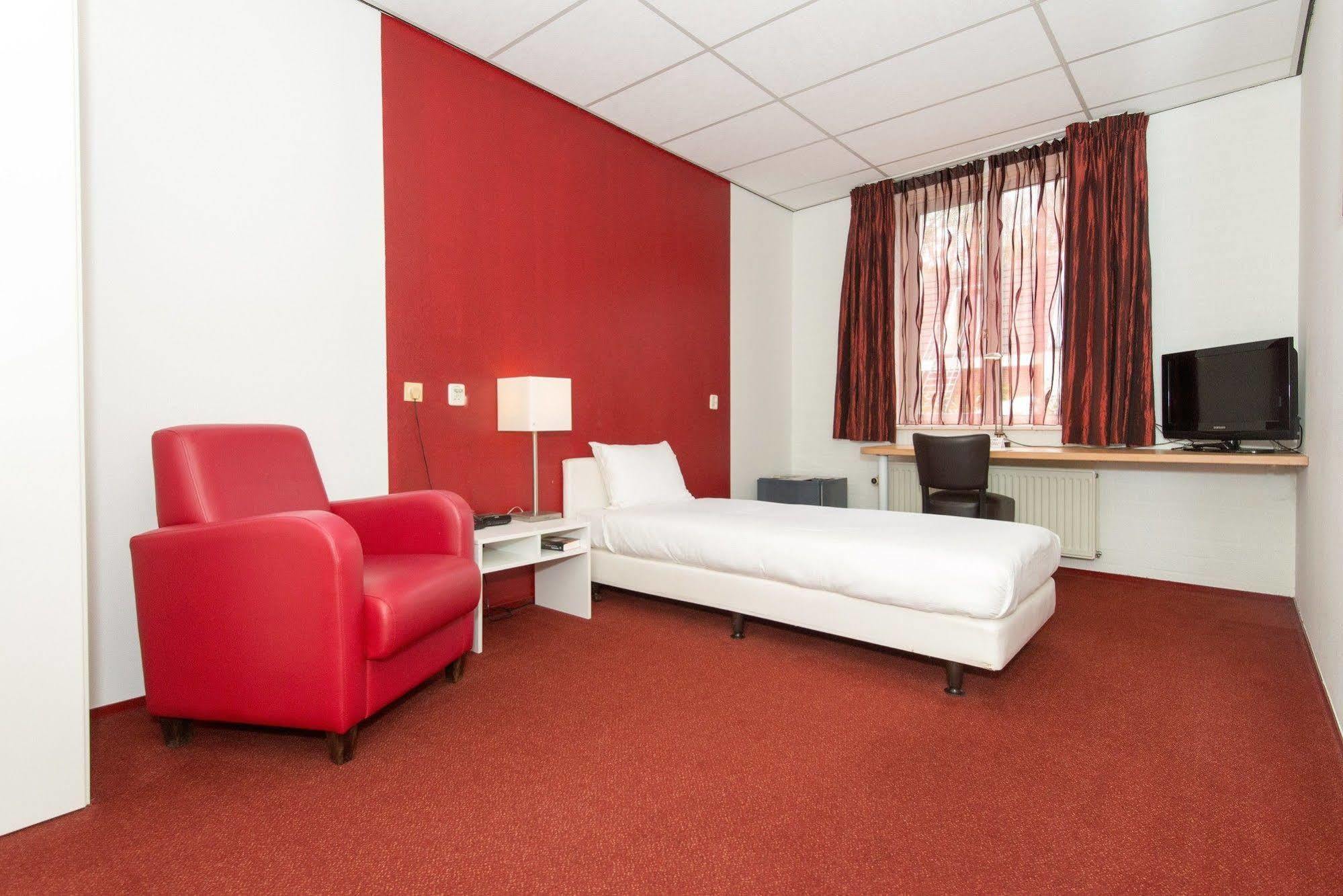 Parkhotel De Bosrand Ede Exteriör bild