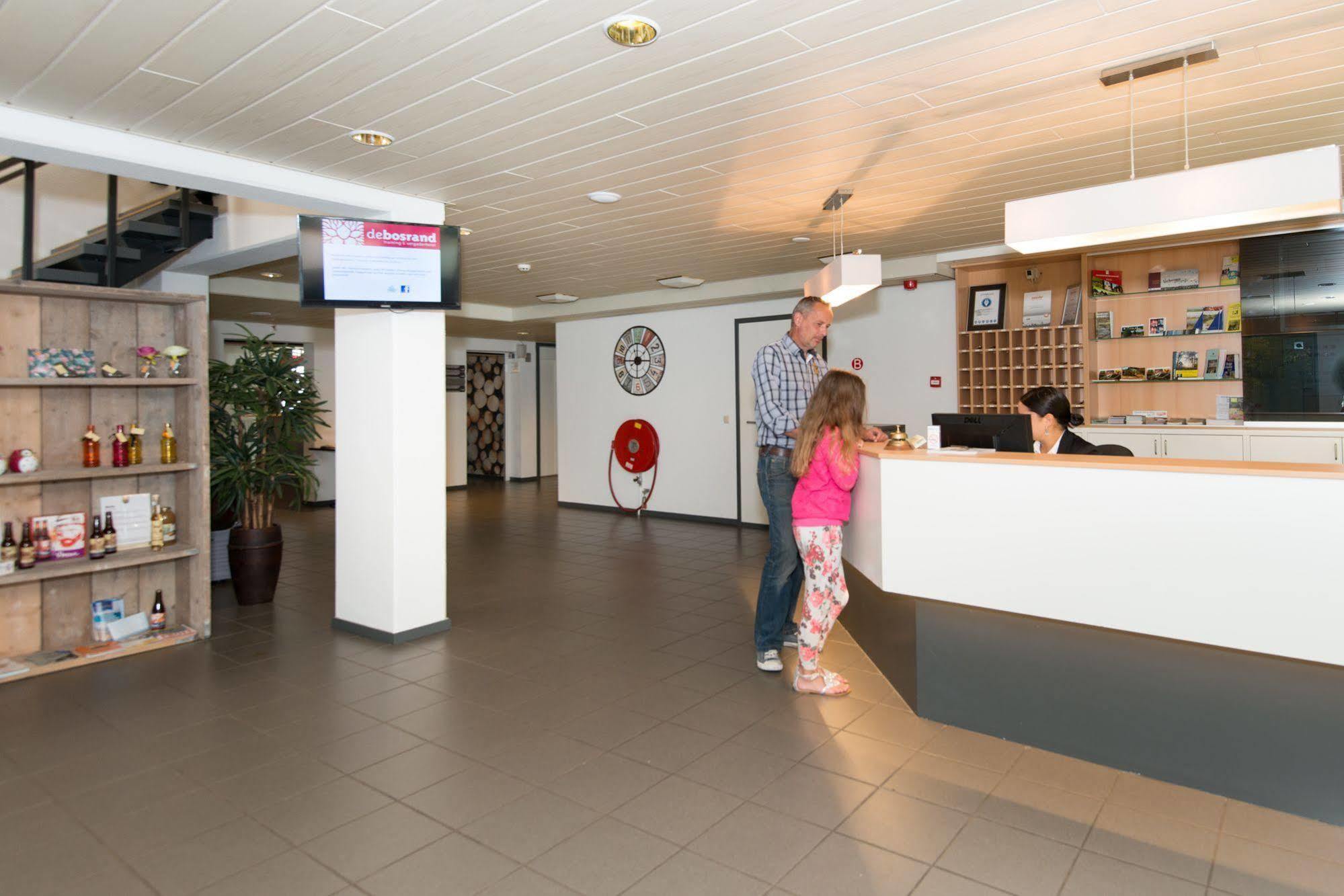 Parkhotel De Bosrand Ede Exteriör bild
